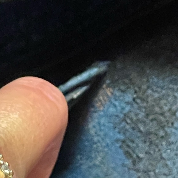 Louis Vuitton Pochette Cosmetique Leather Clutch - Picture 6 of 6